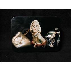 MARILYN MONROE POCKET KNIFE W/ TIN BOX