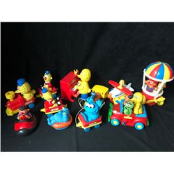 VINTAGE SESAME STREET TOY FIGURES LOT