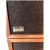 Image 2 : VINTAGE REALISTIC MC-1000 WALNUT VENEER SPEAKERS (1 PAIR)
