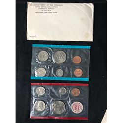 1972 UNCIRCULATED COINS (U.S MINT)
