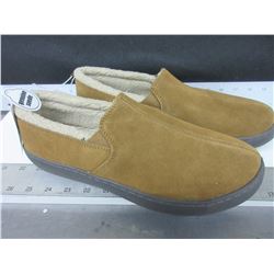 New Mossimo Slippers Genuine Suede size 11 / non marking sole