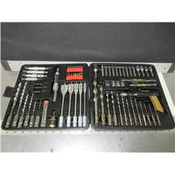 New 90 piece Quick Change Drill & Driver Set with case