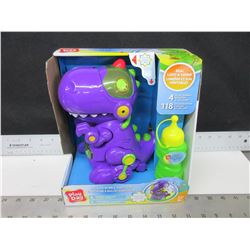 New Walking Bubble Dinosaur with ligh & sound / comes with 4oz solution