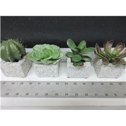 4 Home décor Faux Cactus