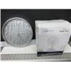 Image 1 : Desk Fan and 10" Wall Clock / clock comes with battery