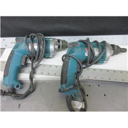 2 Makita Screw Guns both working good / model# 6827