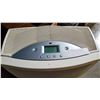 Image 2 : WHITE HUMIDIFIER - WORKING