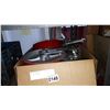 Image 1 : BOX OF CASTERS