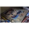 Image 2 : POWER PLAY 2 TABLE TOP HOCKEY AND CANUCKS PICTURE