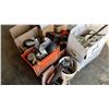 Image 2 : PALLET OF TOOLS AND ESTATE GOODS