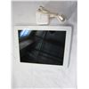 Image 2 : IPAD 32GB 2ND GEN WITH CHARGER