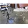 Image 2 : WICKER PLANT STAND AND METAL FOLDING PLANT STAND