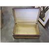 Image 2 : VINTAGE STORAGE TRUNK