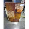 Image 2 : LOT OF CANVAS WOOD AND PRINT