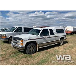 1996 CHEVROLET 1500 E-CAB PICKUP