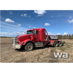 2006 KENWORTH T800B TRI-DRIVE TRUCK