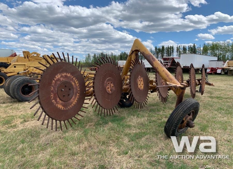 DIKA 7 WHEEL ROOT RAKE