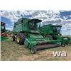 Image 2 : 1991 JOHN DEERE 9600 COMBINE