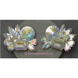 SIGNED VINTAGE FASHION CLIP STYLE EARRINGS BY NELLY IN COLORED AND IRIDESCENT STONES. THESE VINTAGE 