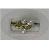 Image 1 : 14 K YELLOW GOLD LADIES GEMSTONE RING SET WITH 3 CULTURED PEARLS (ONE MISSING) AND AN ACCENT CUBIC Z