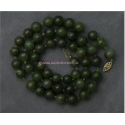 BEADED NECKLACE 21 INCHES OF JADEITE BEADS APPROXIMATELY 6.5 MM.