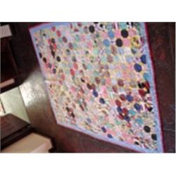 ANTIQUE QUILT IN A PATCHWORK CIRCLE PATTERN 75"X62"