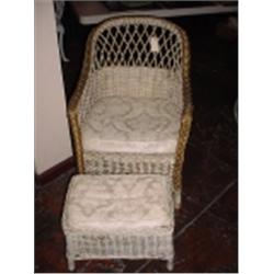 ANTIQUE WICKER CHAIR AND OTTOMAN CHAIR. 32" X 23" X 19" OTTOMAN 13" X 18.5" X 13".
