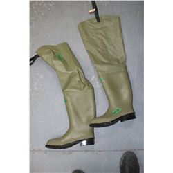 Hip Waders - Size 11