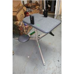 Coldwell (Shooters) Stable Table