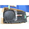 Image 1 : Hibatchi Barbecue & a Cast Iron Fry Pan