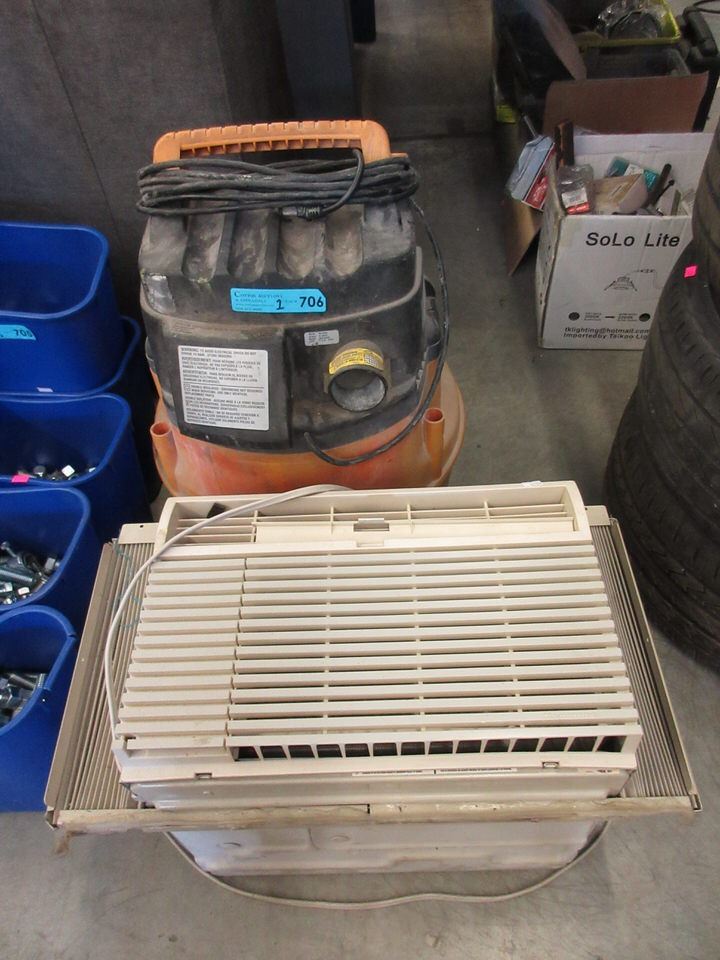 Window Air Conditioner & Wet/Dry Vacuum