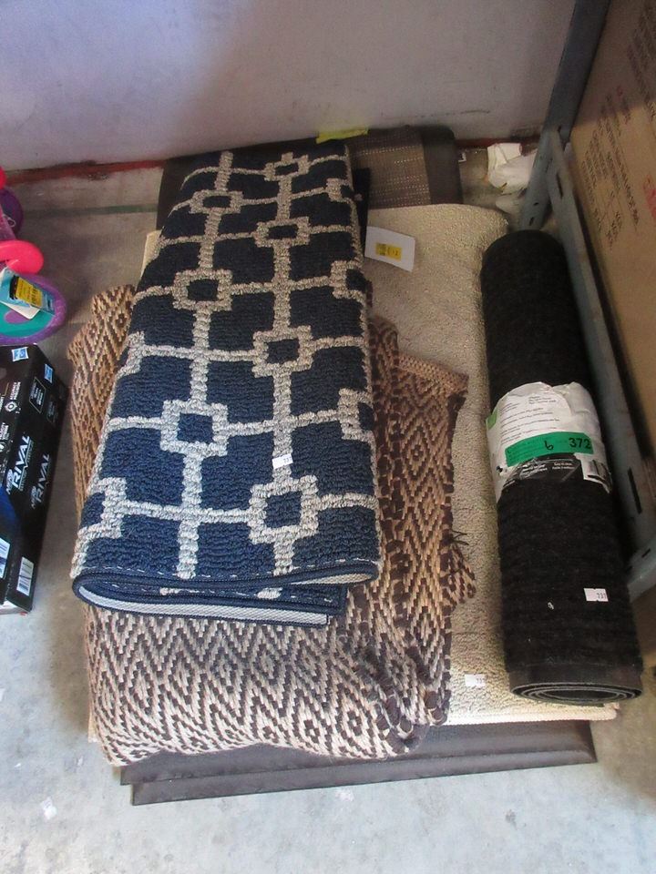6 Assorted Store Return Area Rugs & Floor Mats