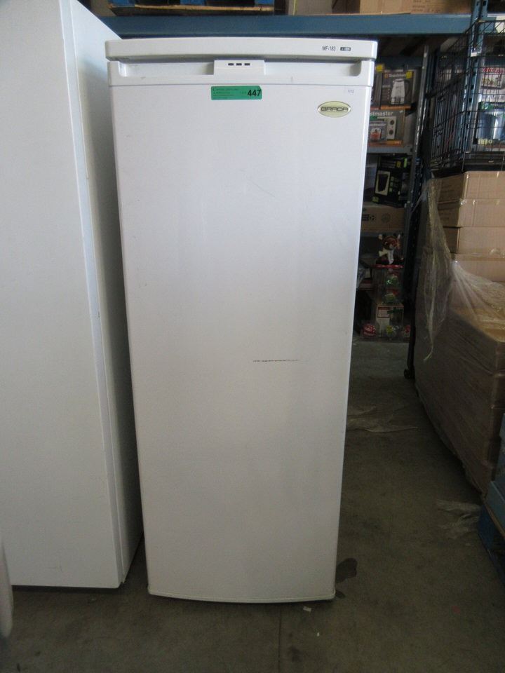 Brada MF183 Mid Size Upright Freezer