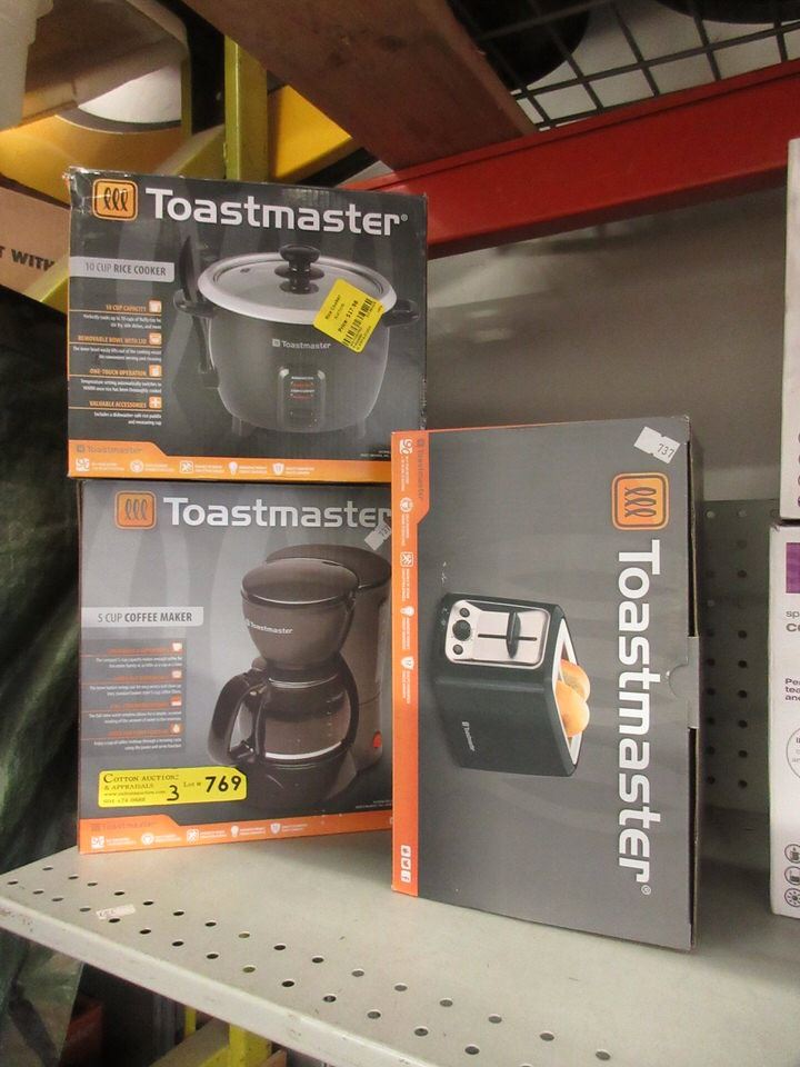 3 Toastmaster Small Kitchen Appliances