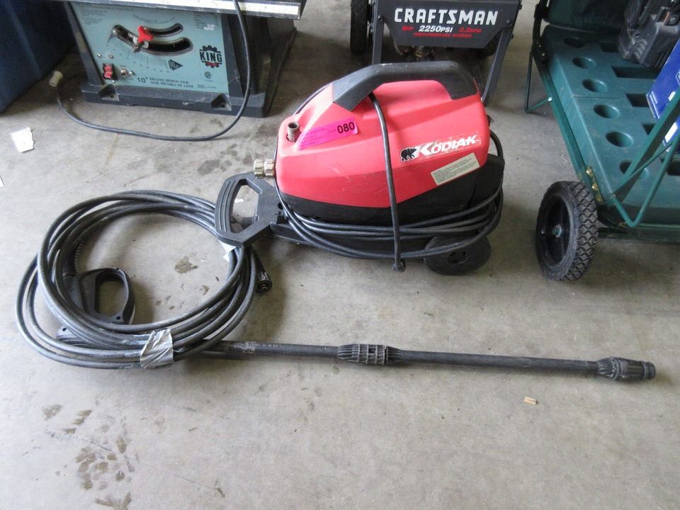 Kodiak 1300 psi Pressure Washer