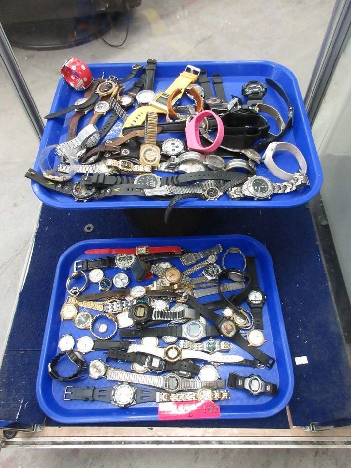 2 Trays of Assorted Used Watches & Parts