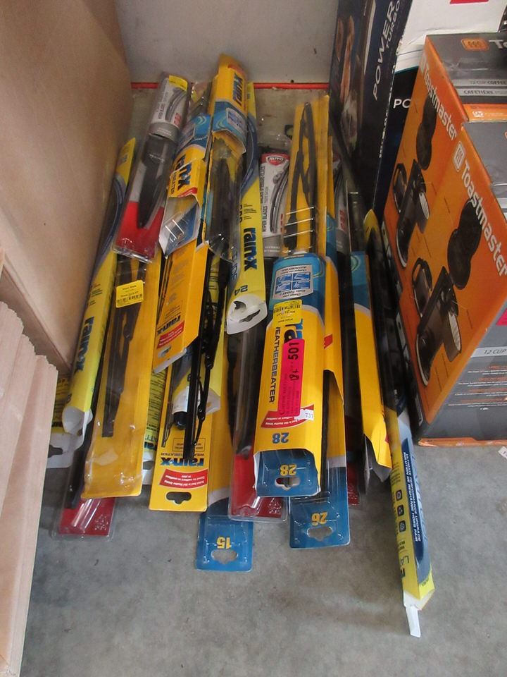 18+ Assorted Size Windshield Wipers