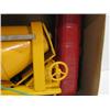 Image 3 : TOY CONCRETE TRUCK WITH BOX