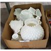 Image 1 : TRAY LOT VINTAGE MILK GLASS