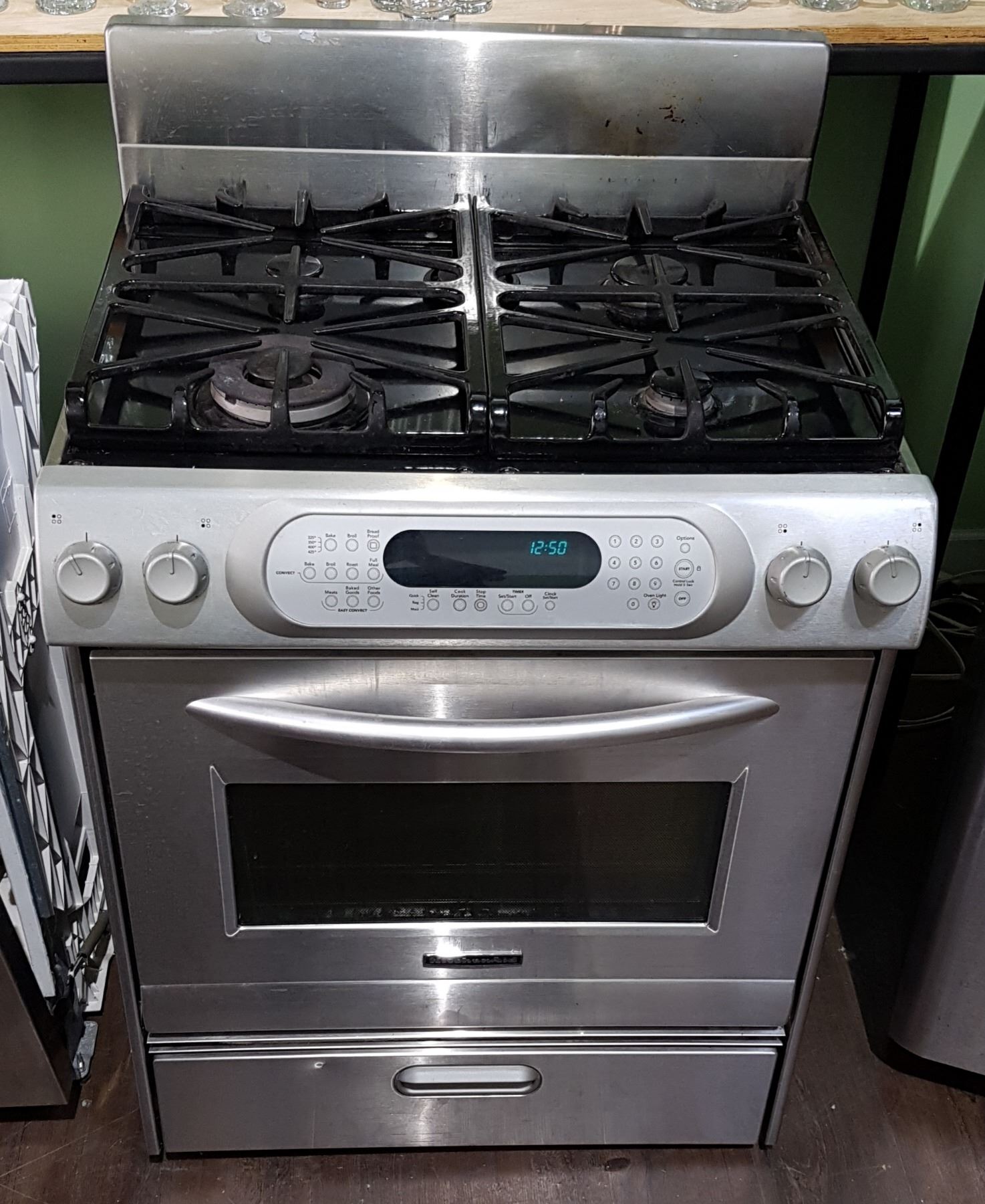 KITCHENAID STAINLESS STEEL GAS STOVE KITCHENAID STAINLESS STEEL GAS STOVE