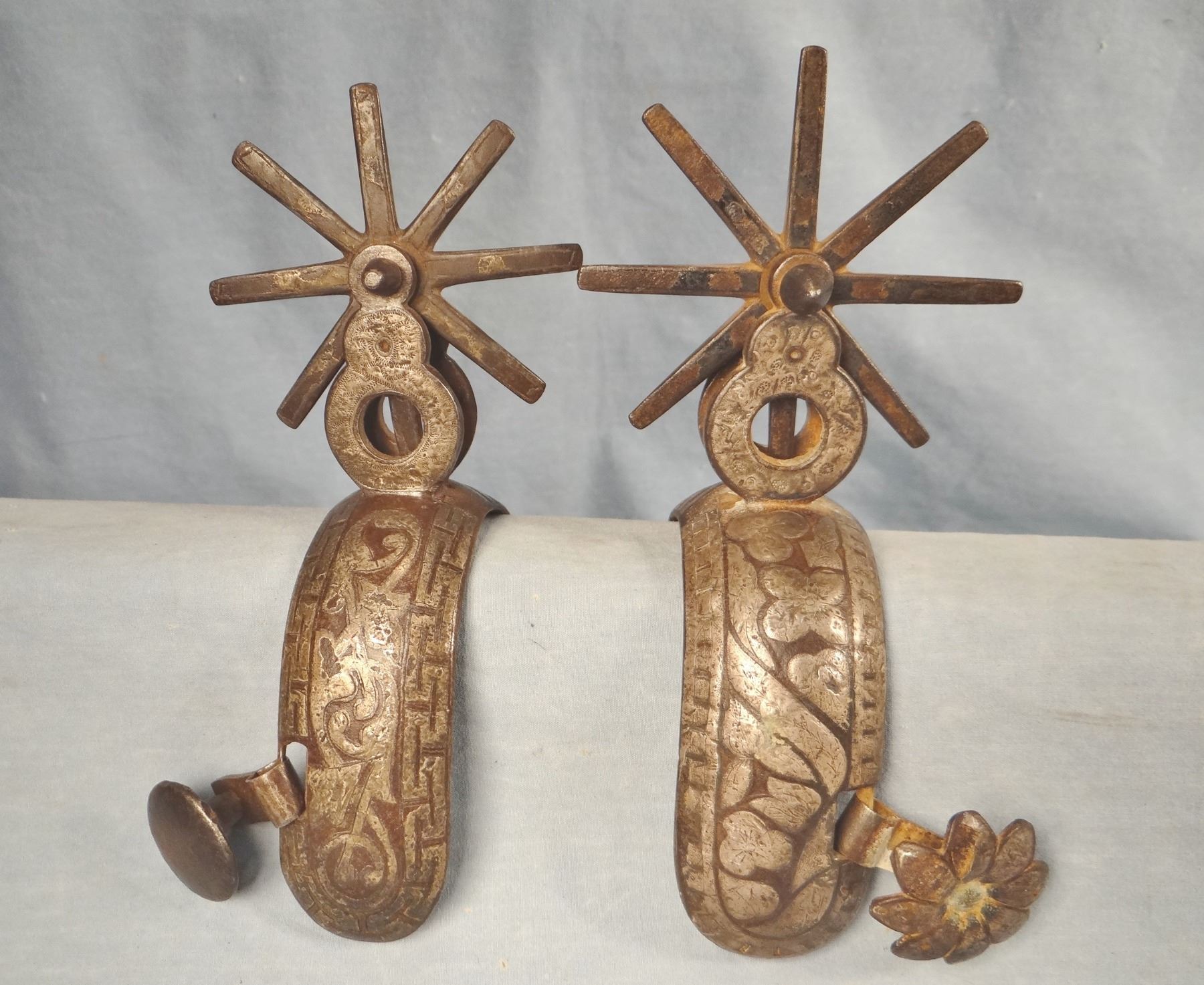 Mexican style spurs, 8 pt rowels