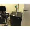 Image 2 : HAIER BLACK KEG FRIDGE WITH TAP