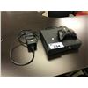 Image 1 : XBOX 360 WITH CONTROLLER