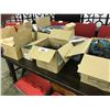 Image 1 : LARGE LOT OF CABLING AND MISC