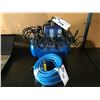 Image 1 : MASTERCRAFT 3 GALLON 120V 60 HZ 2.6 A 100 PSI AIR COMPRESSOR WITH HOSE