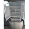 Image 2 : 32" SAMSUNG STAINLESS STEEL FRIDGE/FREEZER