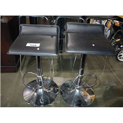 PAIR OF BLACK & CHROME BARSTOOLS