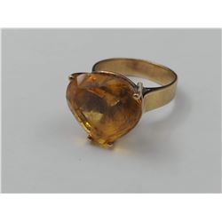 14K YELLOW GOLD RING SET WITH HEART SHAPED CITRINE