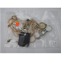 ASSORTED COSTUME JEWELRY