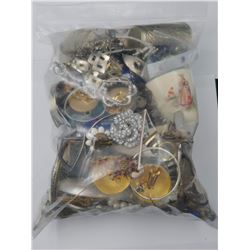 BAG OF NECKLACES, BRACELETS, EARRINGS, BOWLS AND MORE